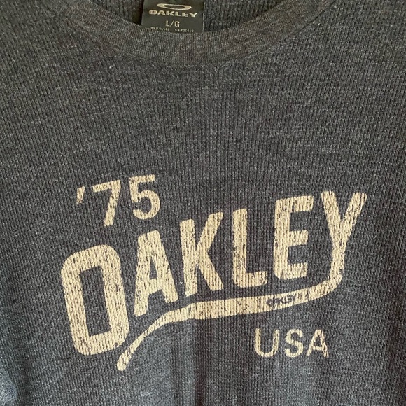 Oakley Long Sleeve Thermal - Picture 3 of 5